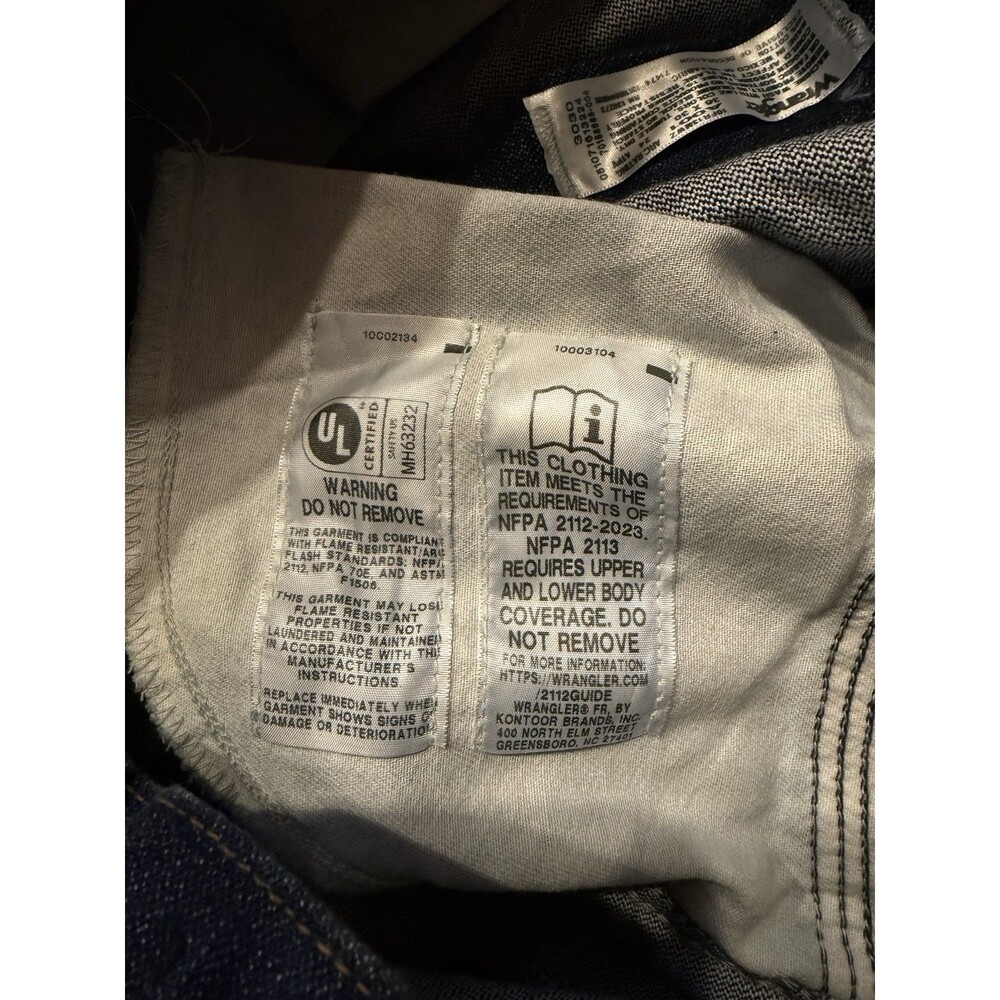 Wrangler FR Jeans Mens 36x30 Blue Original Fit FR13MWZ Flame Resistant Pants EUC - Picture 10 of 10